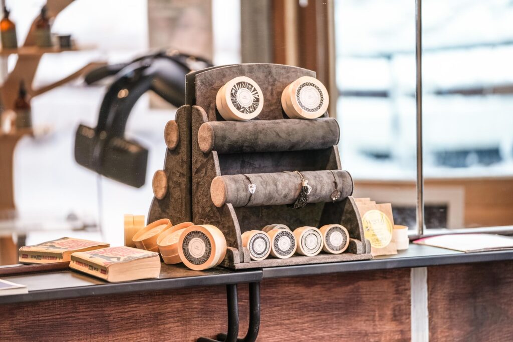 Chrystelle-lasserre-coiffeur-visagiste-barbier-hair-styliste-cheveux-tignes-73320